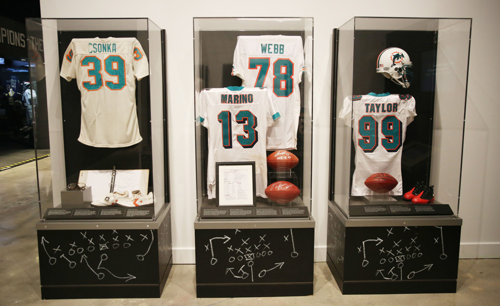 Miami Dolphins Fill Kickoff Party for HistoryMiami Museum NFL Exhibit ...