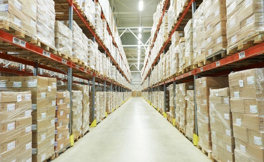 Tips for Maintaining a Clean Warehouse