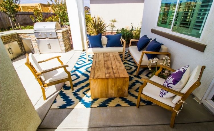 Creative Ways To Add Color To Your Patio