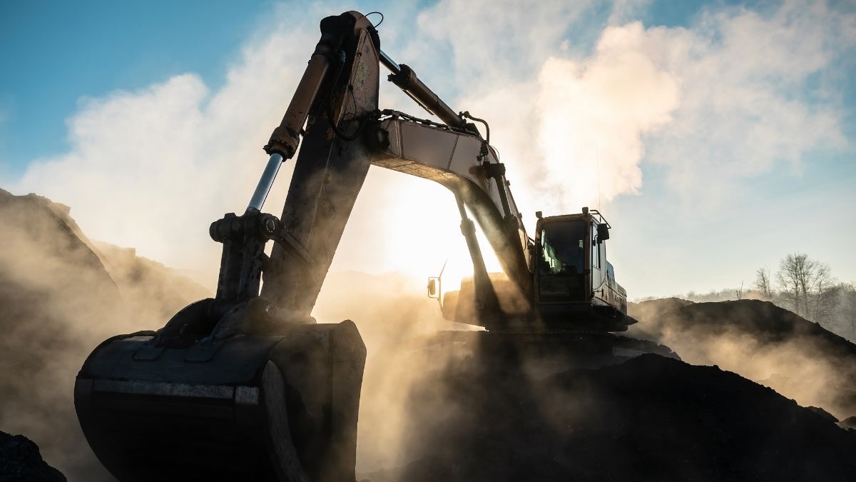 What To Know Before Operating an Excavator