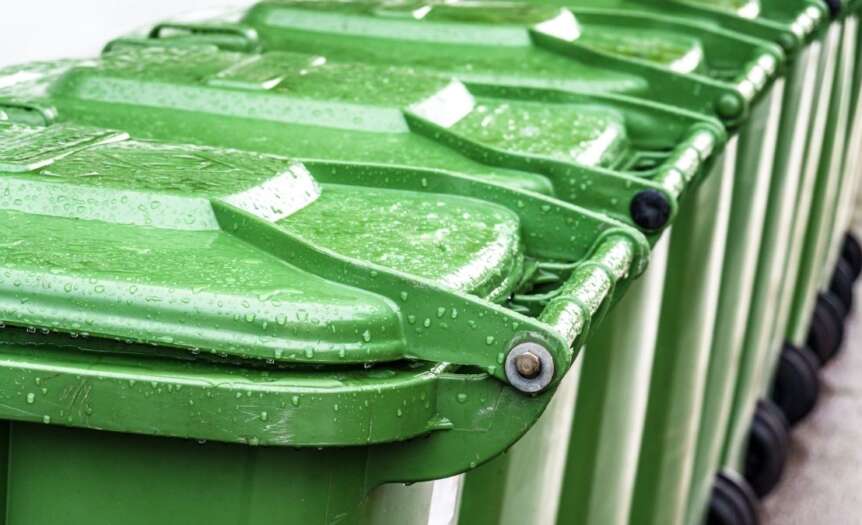 Steps to Cleaning Your Garbage Cans at Home