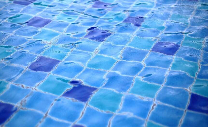 5 Tips To Enhance the Look of Your Outdoor Pool