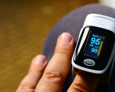 Why You Should Keep a Pulse Oximeter in Your Home