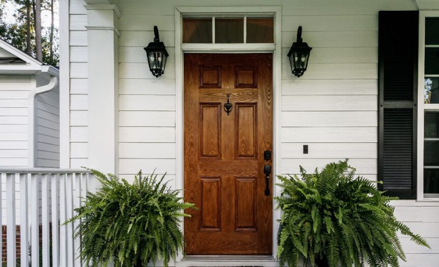 6 Tips for Choosing the Perfect Front Door